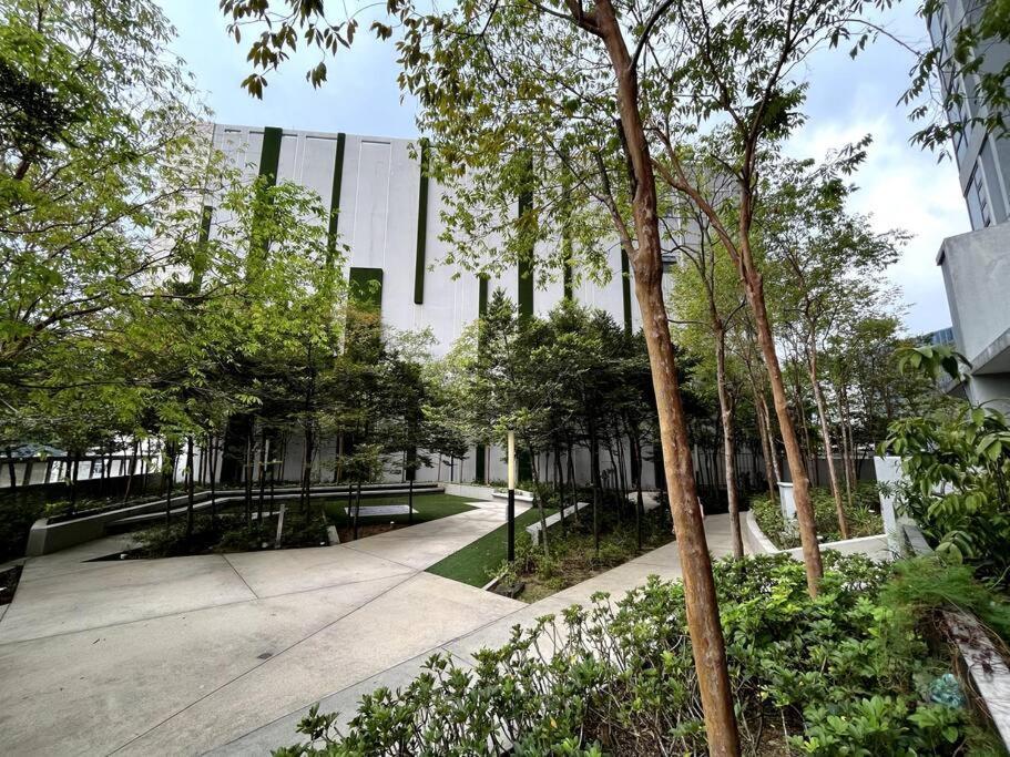 The Robertson Klcc 1 1 Bathroom By Jz * Kuala Lumpur