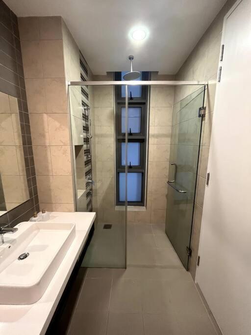 The Robertson Klcc 1 1 Bathroom By Jz Kuala Lumpur